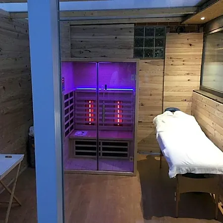 Bed & Breakfast Naturist The Little Paradise Morville (Namur)