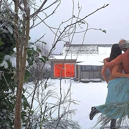 Naturist The Little Paradise Bed & Breakfast *